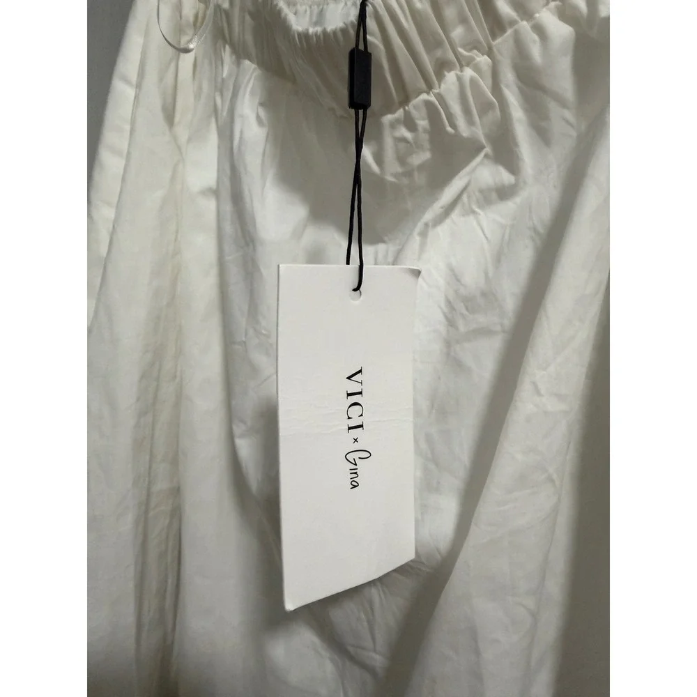 VICI x Gina White Open Back Ruched Strap Mini Dress‎ Womens Size Medium NWT